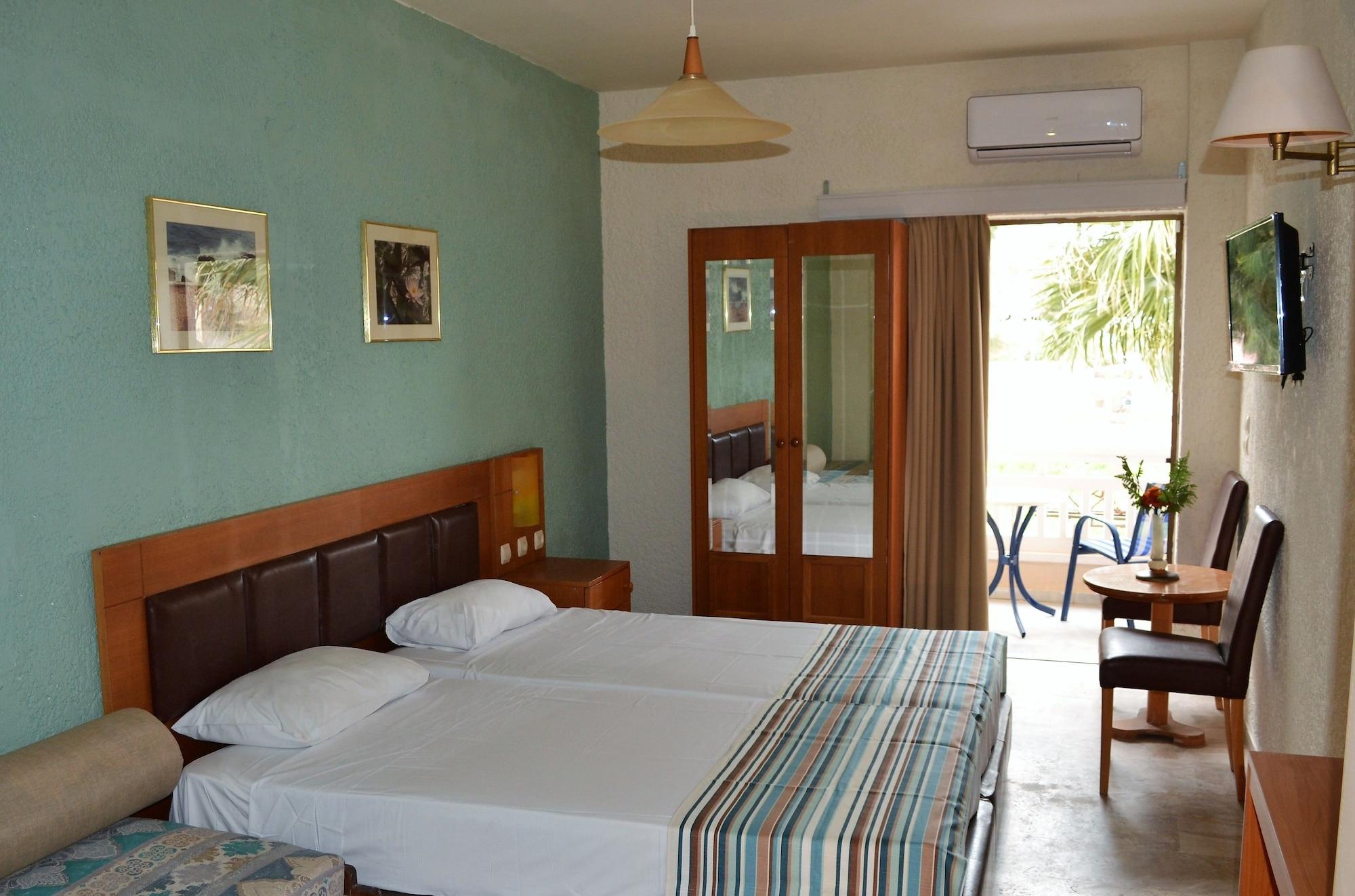 Sunset Beach Hotel Kokkini Hani Exterior foto