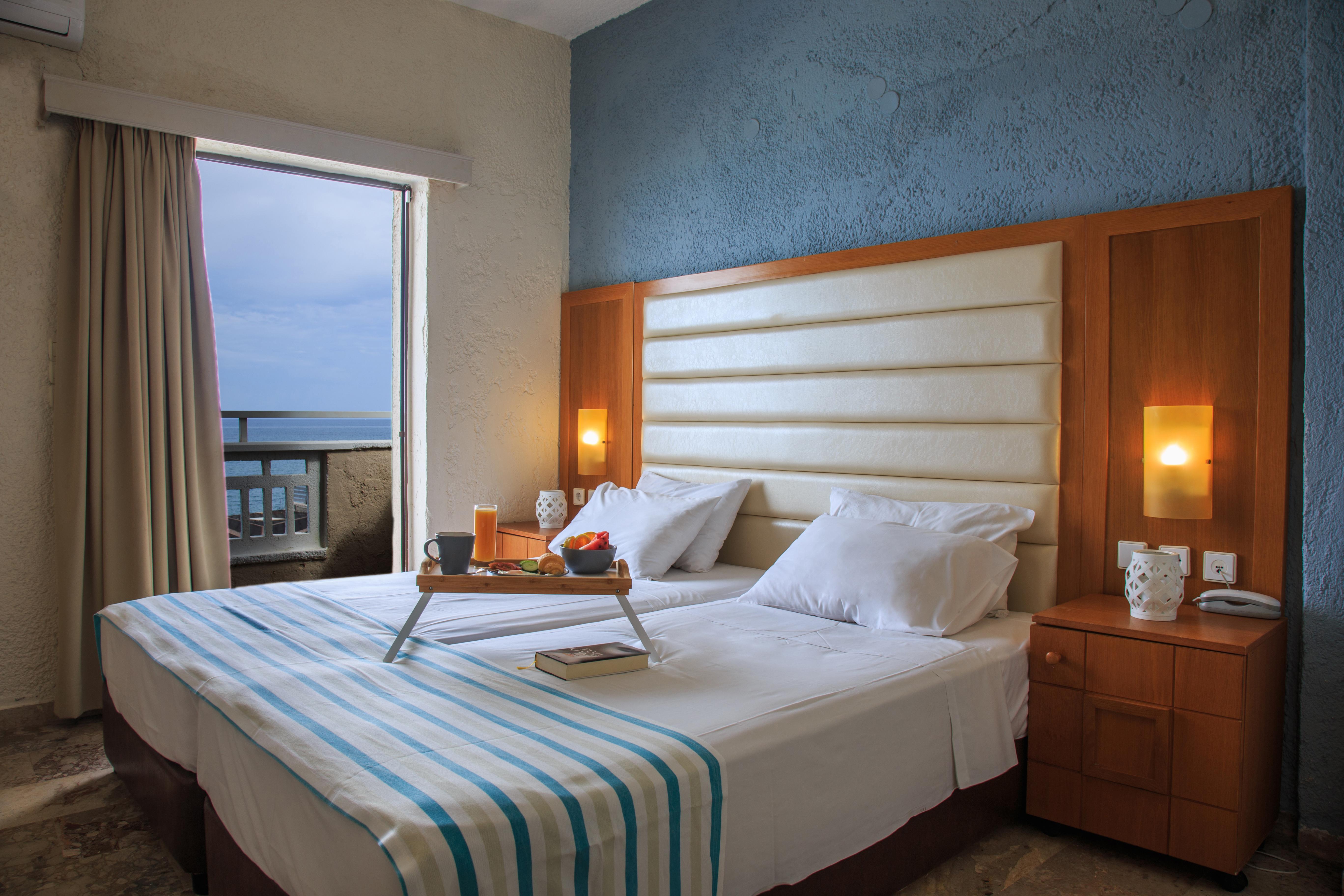 Sunset Beach Hotel Kokkini Hani Exterior foto