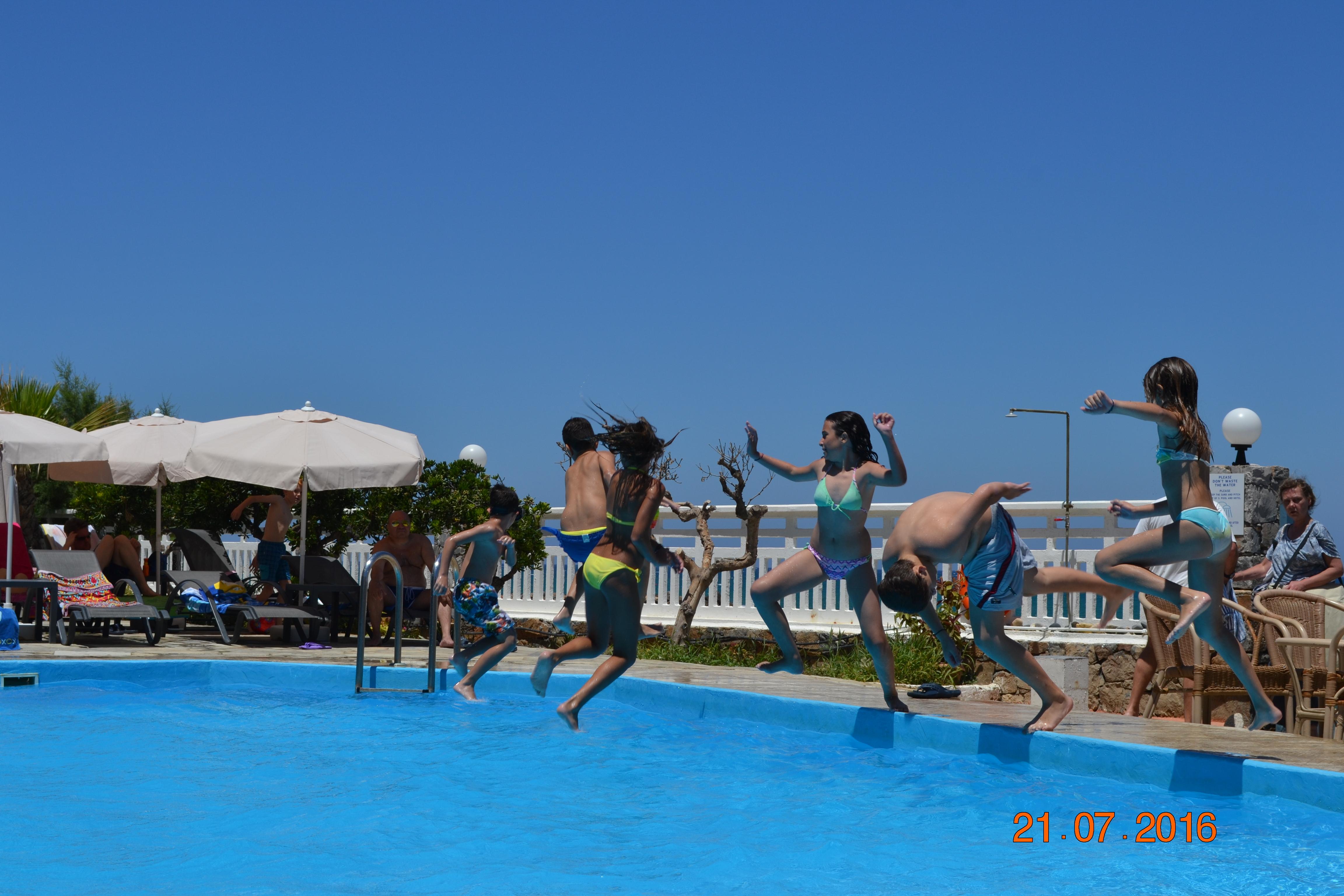 Sunset Beach Hotel Kokkini Hani Exterior foto